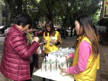 ���ɞ�Ů�񂃫I(xi��n)���؄e�Y�����